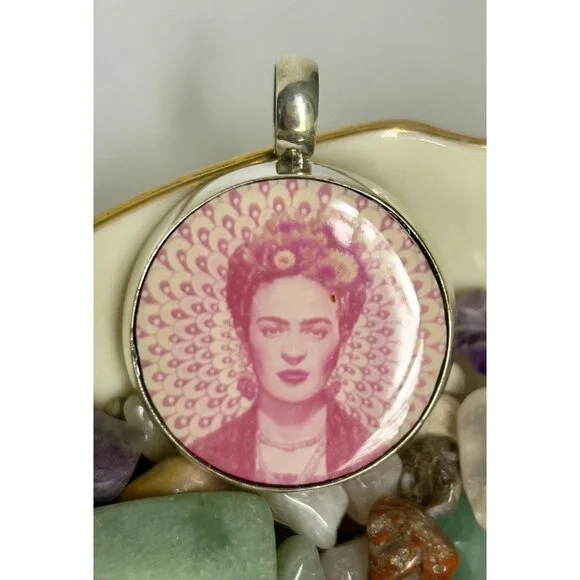 Sterling Silver Frida Kahlo Artisan Pendant - Picture 15 of 16
